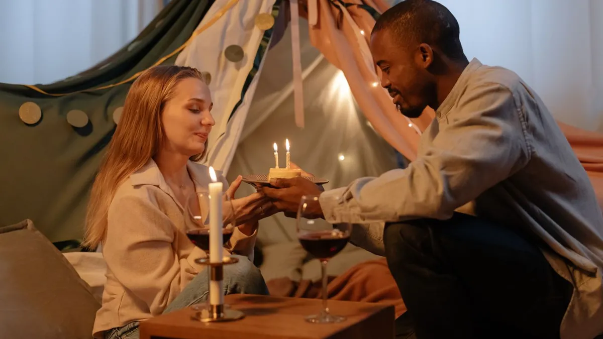 Couple Photo Ideas for Your Partner's Birthday