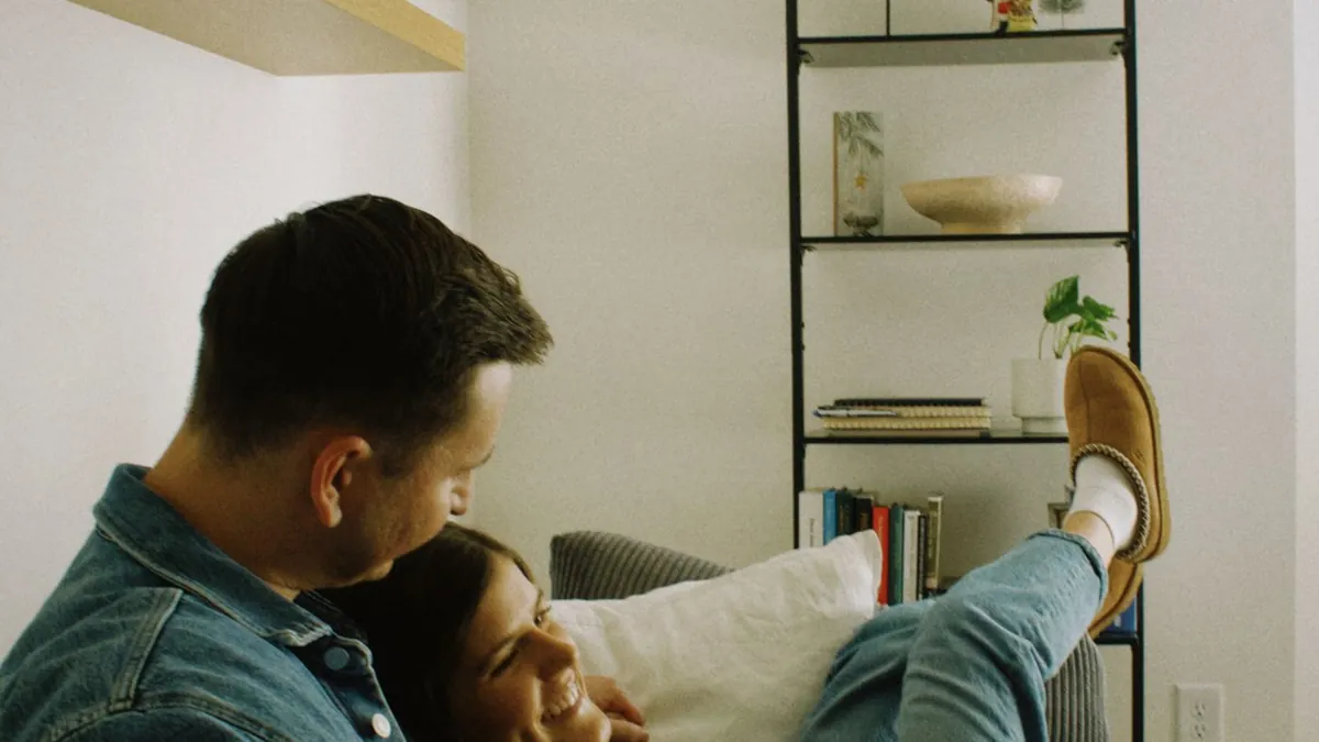 Couple Photo Poses for Shy Couples